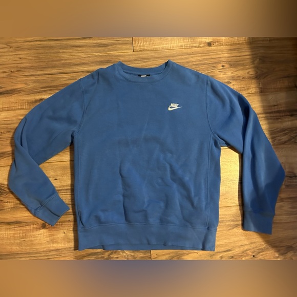 Blue Nike - Picture 1 of 3